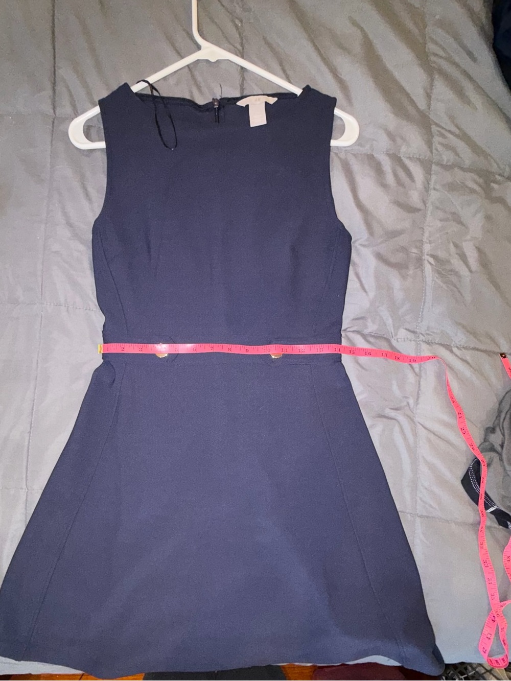 H&M Navy Sleeveless Fit & Flare Dress Gold Button Waist NWT Small - Picture 6 of 8